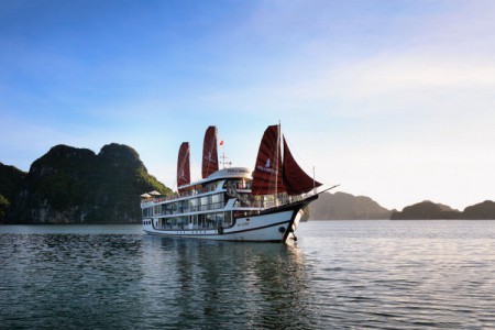 Perla Dawn Sails - Croisière dans la baie Lan Ha