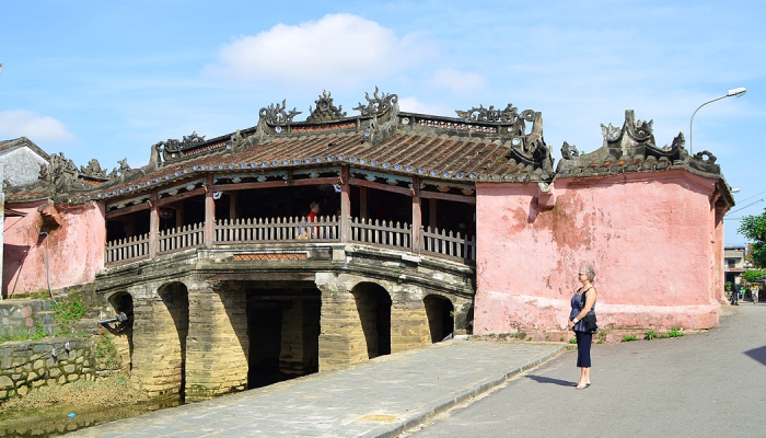 Chua cau HoiAn