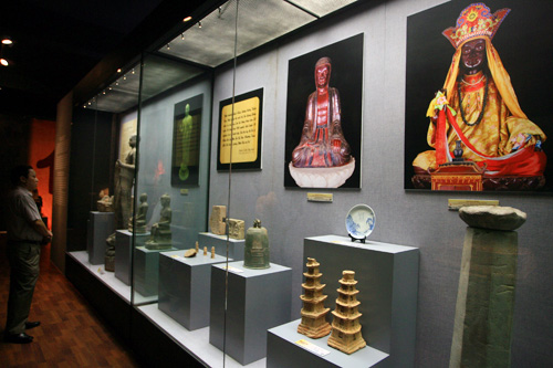 musée de l'histoire à Hanoi