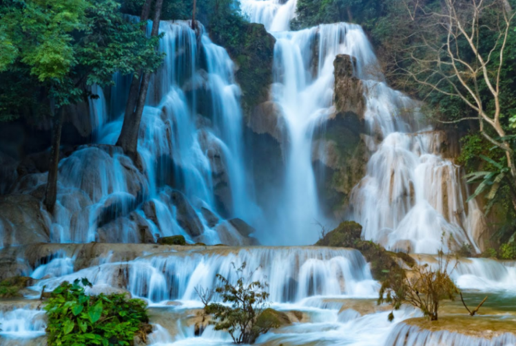 La chute Kuang Si Luang Prabang Laos