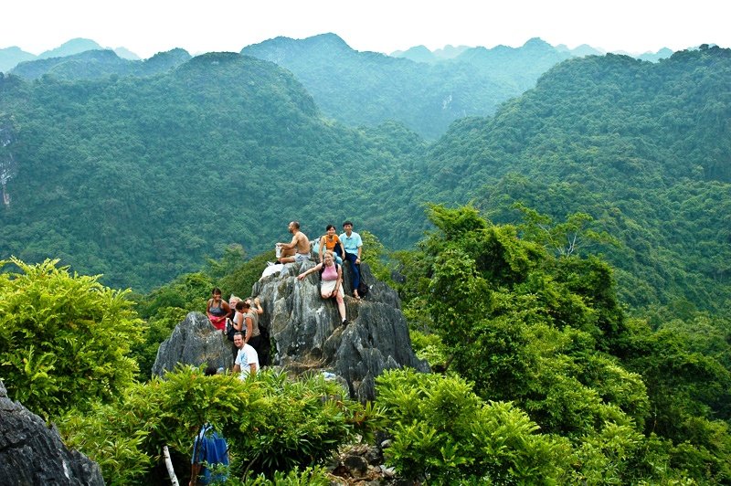 Randonnée dans le parc national de Cát Bà 