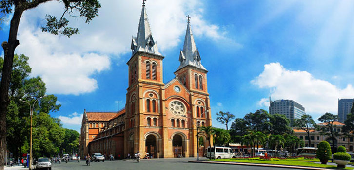 Cathédrale de Notre Dame de Saigon
