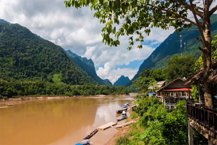 Village de Muang Ngoi Neua au Laos