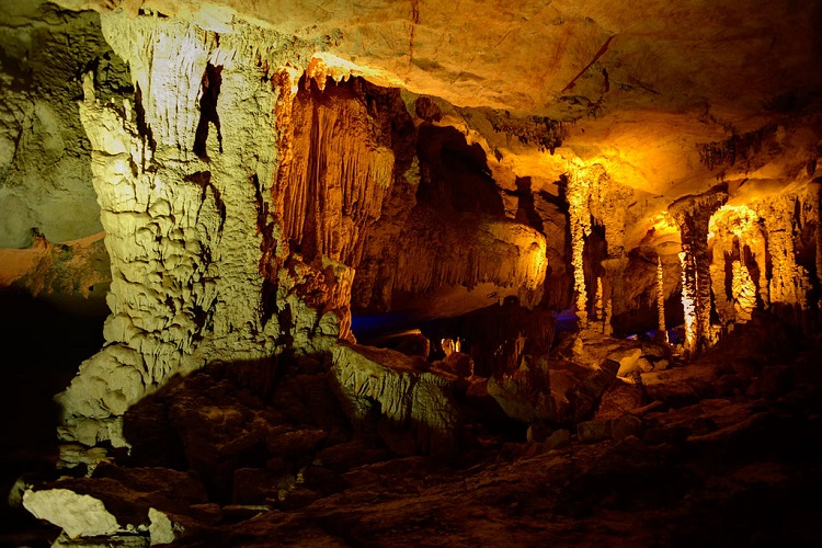 Grotte de Kong Lor