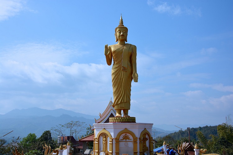 Stupa de Phuuthat dans le temple de Banjeng