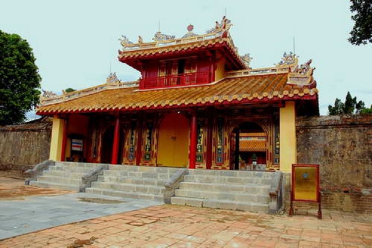 Hien Duc Gate