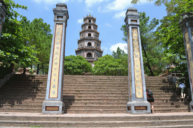 Pagoda of Celestial Lady ( Thien Mu)