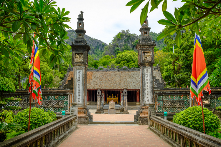 Temple of King Le Dai Hanh